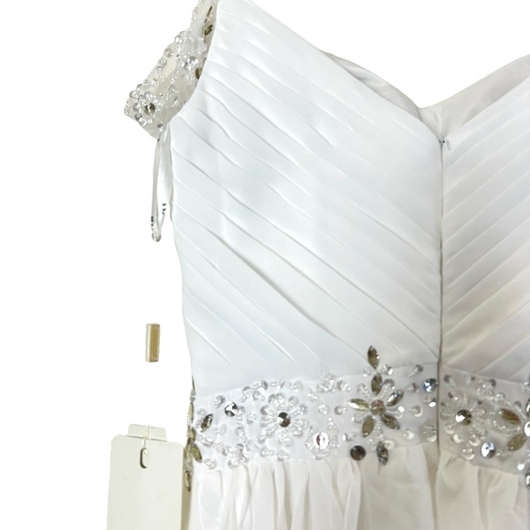 Jaeden | NWT Chiffon jeweled v-neck long beach wedding dress boho off sh… - Picture 11 of 14